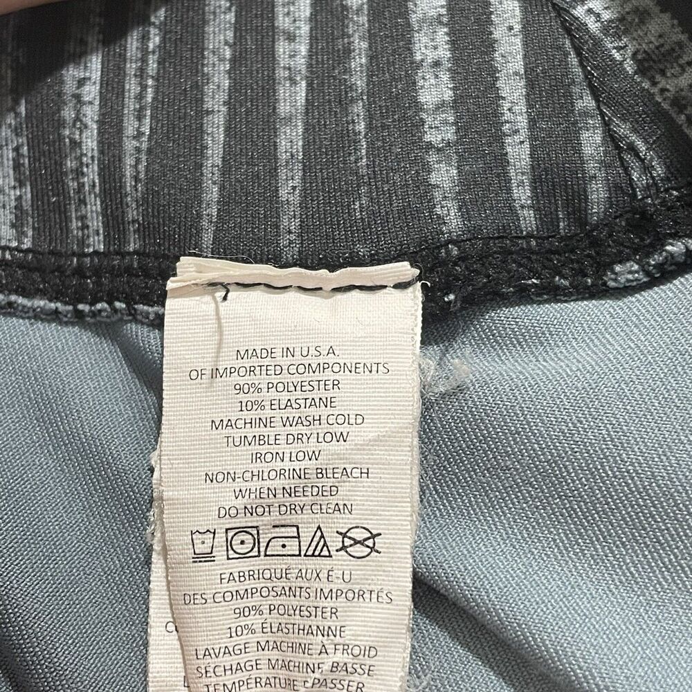 PrAna Roxanne Capri Leggings Women's Medium Striped Athletic Pants Gray Stretch - Picture 11 of 12